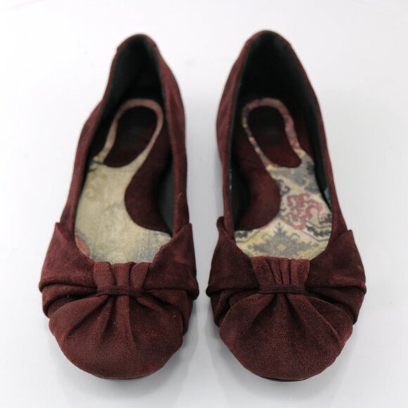 Born Womens Adele Ballet Flat Size 7.5 Burgundy Suede Knot Bow Slip On Shoe - Picture 2 of 12